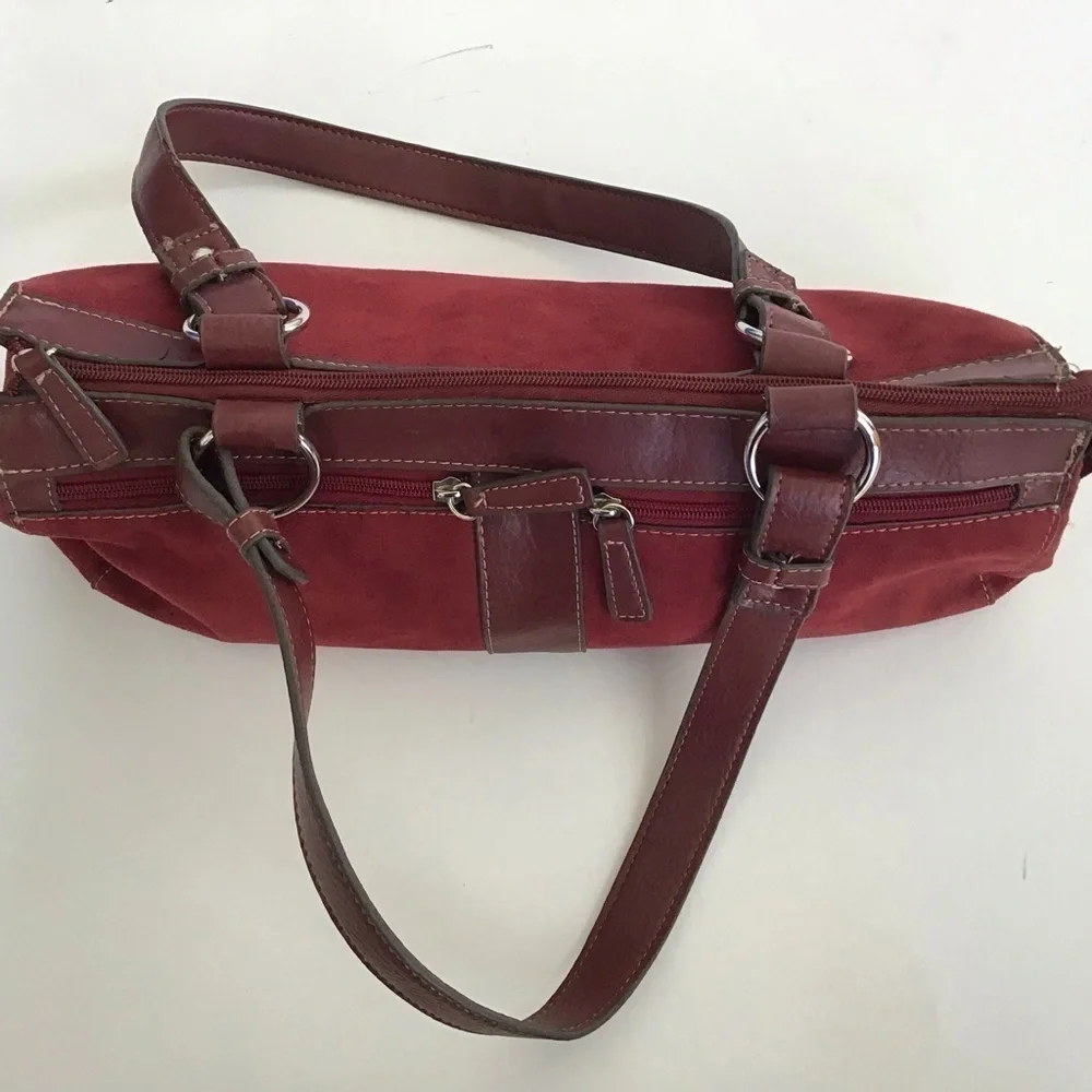 Emilie m. Faux suede/leather East/West baguette bag Silver colored hardw…